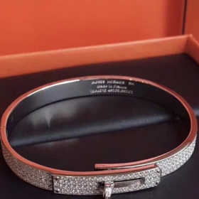 2020 Hermes Kelly Bracelet 18k Platinum Diamond 